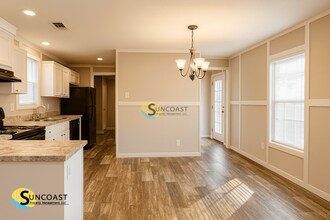 6562 Coolidge St in Jacksonville, FL - Foto de edificio - Building Photo