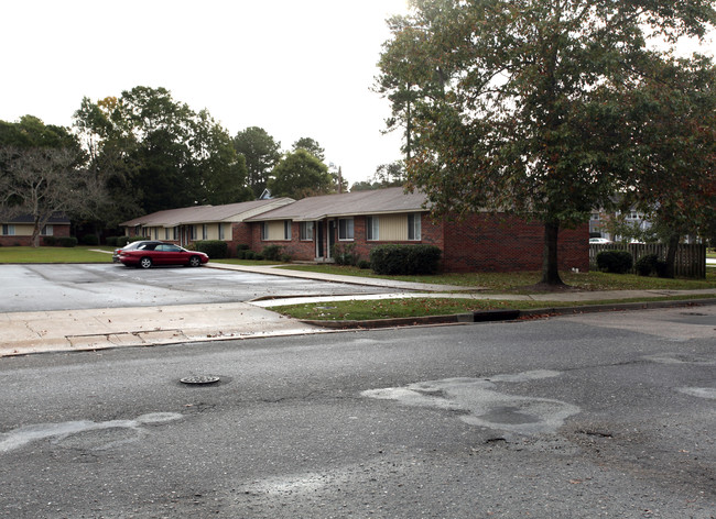 Market North Apartments in Wilmington, NC - Building Photo - Building Photo