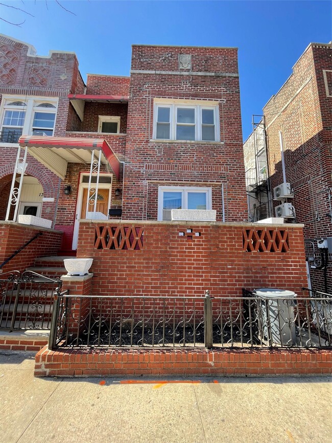 property at 1321 Croes Ave