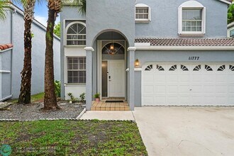11777 NW 1st St in Coral Springs, FL - Building Photo - Building Photo