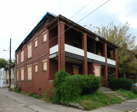 306 Beauregard St in Charleston, WV - Building Photo - Building Photo