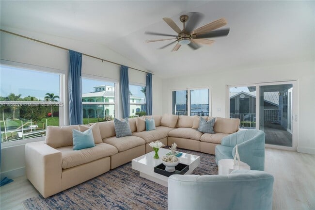 property at 474 Peninsula Dr