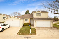 Partridge Hill in Hoffman Estates, IL - Foto de edificio - Building Photo