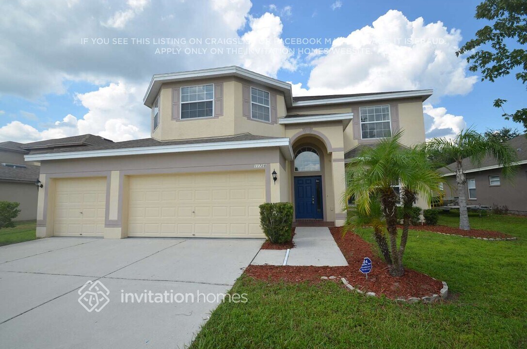 11728 Stonewood Gate Dr in Riverview, FL - Building Photo