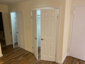 27 Northill St, Unit 3K in Stamford, CT - Foto de edificio - Building Photo
