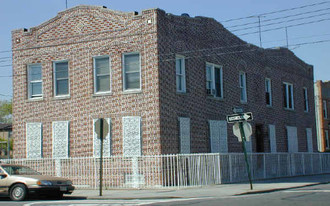 816-820 Belmont Ave Apartments