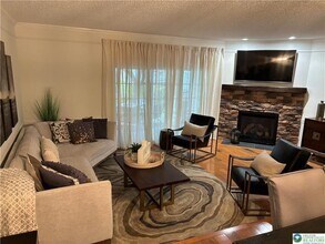 1963 Delancey St in Hellertown, PA - Building Photo - Building Photo