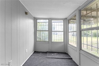 15904 Invermere Ave in Cleveland, OH - Building Photo - Building Photo