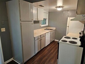 1150 Rankin St in Stone Mountain, GA - Building Photo - Building Photo