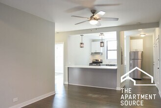 3925 N Keeler Ave, Unit 1E in Chicago, IL - Building Photo - Building Photo
