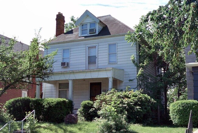 property at 341 E 19th Ave