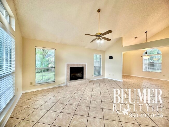 8511 Belle Meadow Blvd in Pensacola, FL - Building Photo - Building Photo