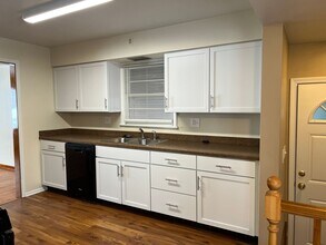 2813 Hamman Dr in Youngstown, OH - Building Photo - Building Photo