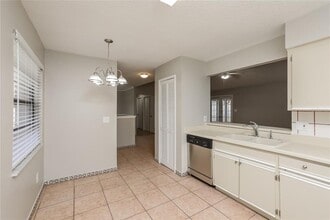 1815 Prairie Lake Blvd in Ocoee, FL - Building Photo - Building Photo