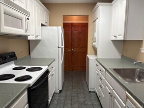 1 Loudon Dr in Fishkill, NY - Building Photo - Building Photo