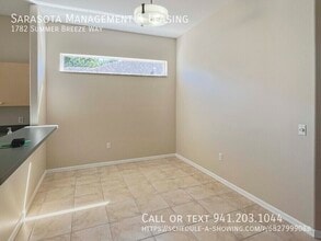1782 Summer Breeze Way in Sarasota, FL - Building Photo - Building Photo