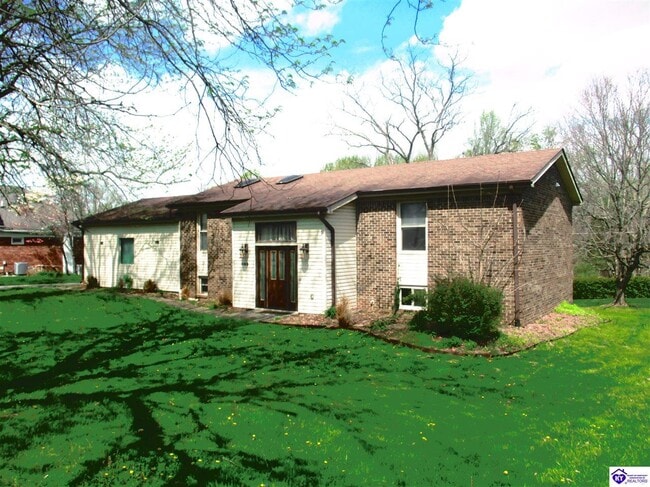 property at 609 Foxfire Rd