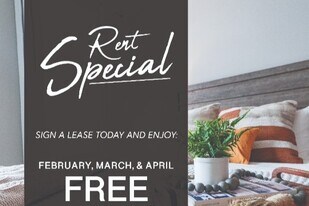 Brick Towne at Prairie Crossing in Waukee, IA - Building Photo