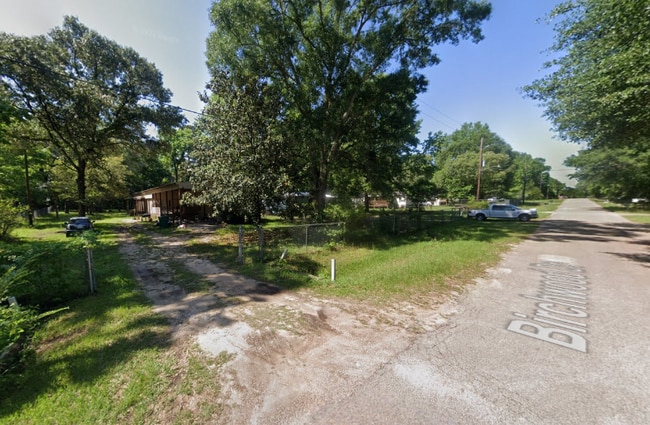 property at 138 Birchwood Dr