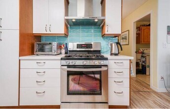 20560 124A Av in Maple Ridge, BC - Building Photo - Building Photo