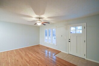 230 W Connecticut Ave in Southern Pines, NC - Building Photo - Building Photo