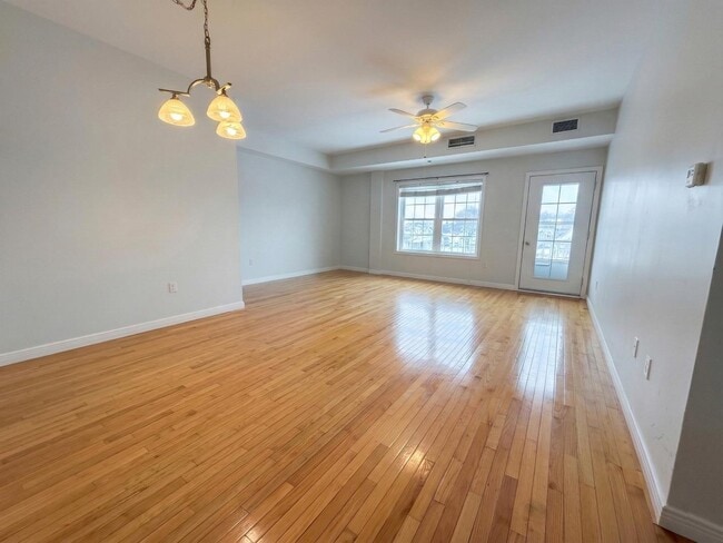 8 Walnut St in Peabody, MA - Building Photo - Building Photo