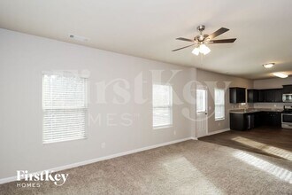 269 Scotland Dr in Dallas, GA - Foto de edificio - Building Photo