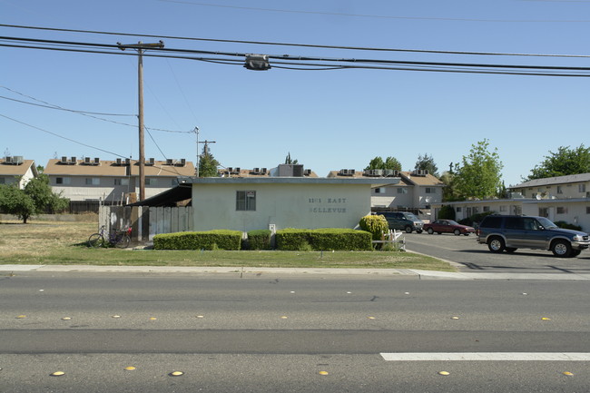 1161 E Bellvue Rd in Atwater, CA - Building Photo - Building Photo