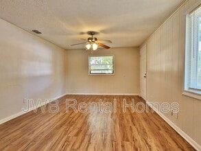 9742 Highland Ave in Jacksonville, FL - Building Photo - Building Photo