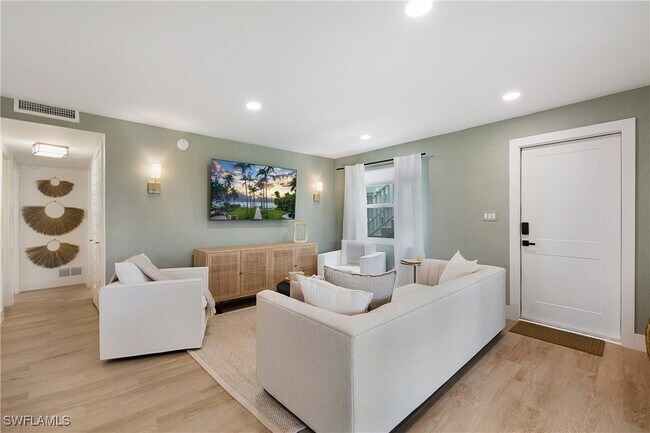 property at 1549 Sandpiper St