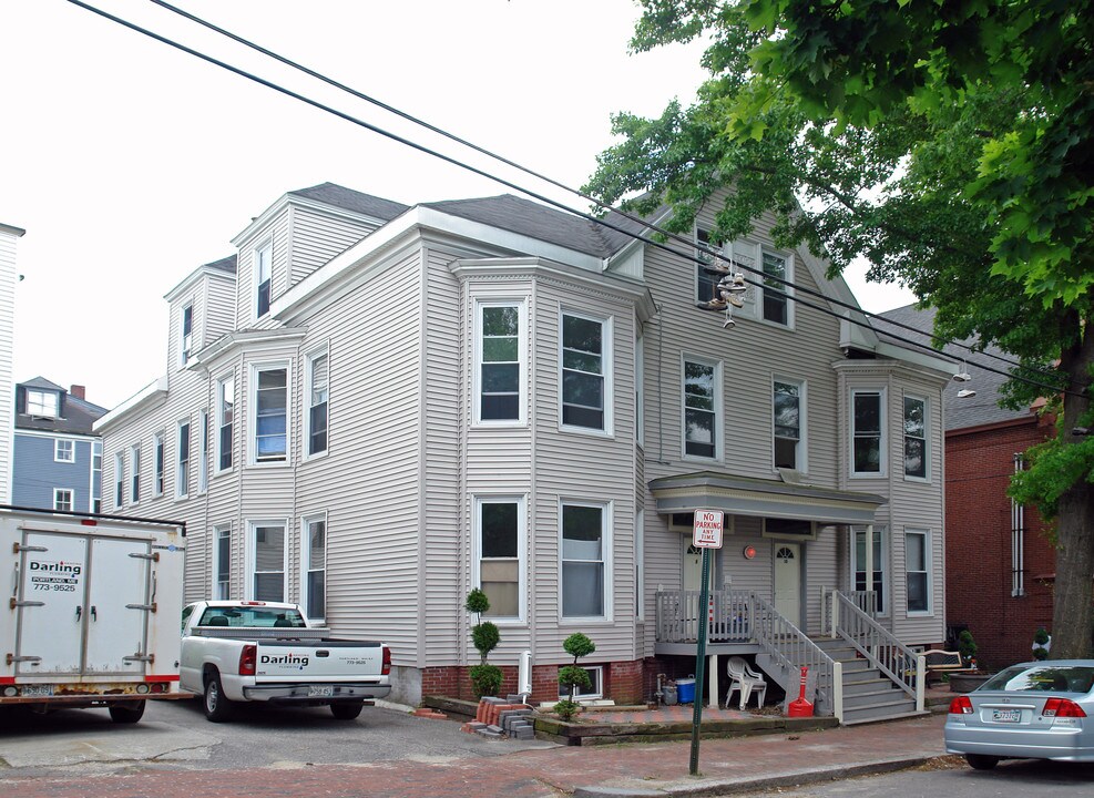 8-10 Sherman St in Portland, ME - Building Photo