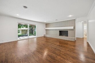 3211 Darby Ln in Denton, TX - Building Photo - Building Photo