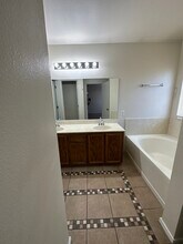 503 Delmar Dr in Copperas Cove, TX - Foto de edificio - Building Photo