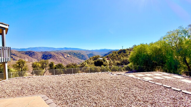 32555 Mesa Lilac Rd in Escondido, CA - Building Photo - Building Photo