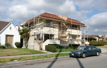 517 Fischer St in Glendale, CA - Building Photo - Building Photo