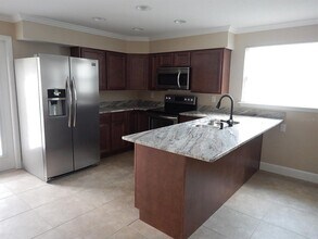 17345 Porter Ave in Montverde, FL - Building Photo - Building Photo