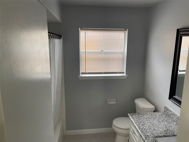 property at 2302 E Shannon St