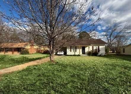 property at 119 S Mcsweyn Pl