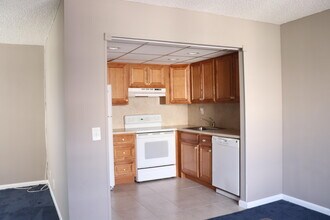 466 Capri G in Delray Beach, FL - Building Photo - Building Photo