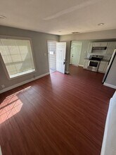 5701 Mesa Cir in Dallas, TX - Building Photo - Building Photo
