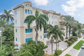 Aria at Las Olas in Fort Lauderdale, FL - Foto de edificio - Building Photo