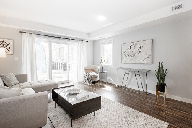 515 McMillan Avenue Apartments in Winnipeg, MB - Building Photo - Building Photo