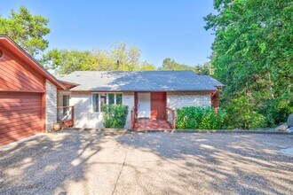 3406 Westside Cove in Austin, TX - Building Photo - Building Photo