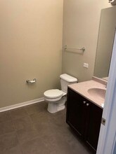 502 W Elm St in Chicago, IL - Building Photo - Building Photo