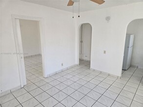 1708 Plunkett St in Hollywood, FL - Building Photo - Building Photo