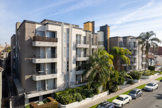 Cochran Terrace in Los Angeles, CA - Building Photo - Building Photo