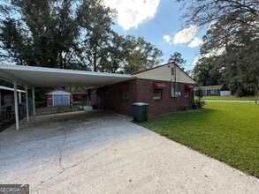 501 Patton Rd in Hinesville, GA - Building Photo - Building Photo