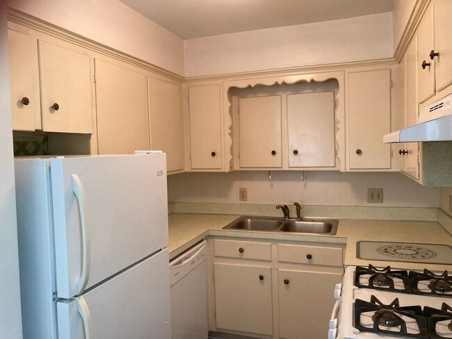 406 Harden St in Columbia, SC - Building Photo - Building Photo