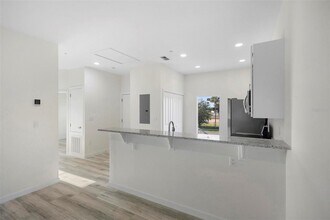 262 Royal Palm Dr in Kissimmee, FL - Building Photo - Building Photo