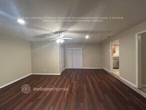 5205 Garner Pl in Seffner, FL - Foto de edificio - Building Photo